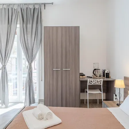 Cavour Rooms Guest house