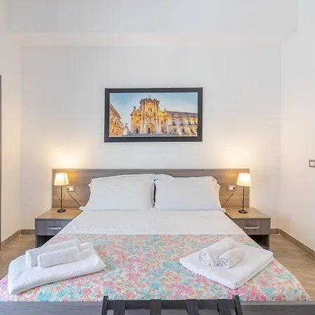 Cavour Rooms