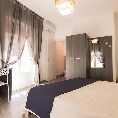Cavour 4*