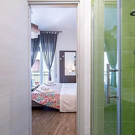 Πανσιόν Cavour 3*