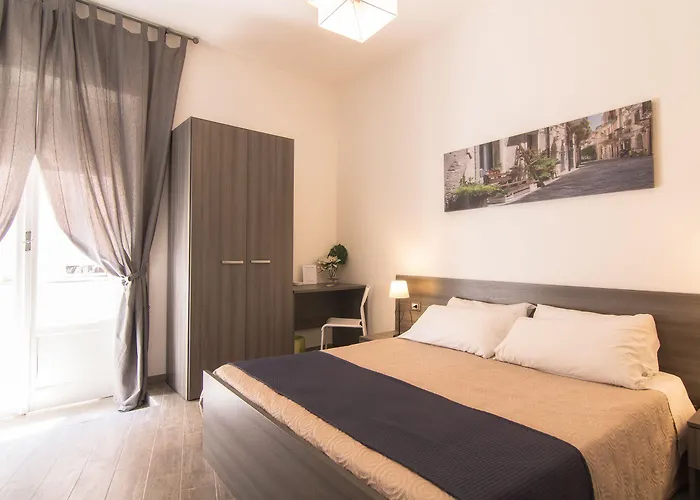 Cavour Rooms
