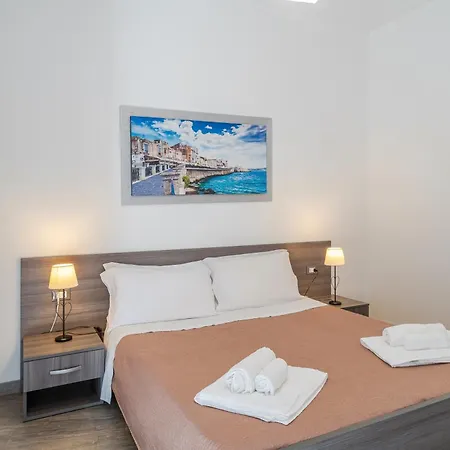 Cavour Πανσιόν 4*