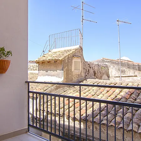 Cavour Συρακούσες