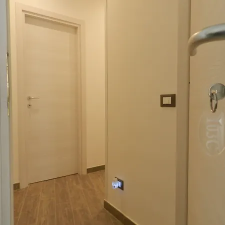 Cavour Πανσιόν 4*